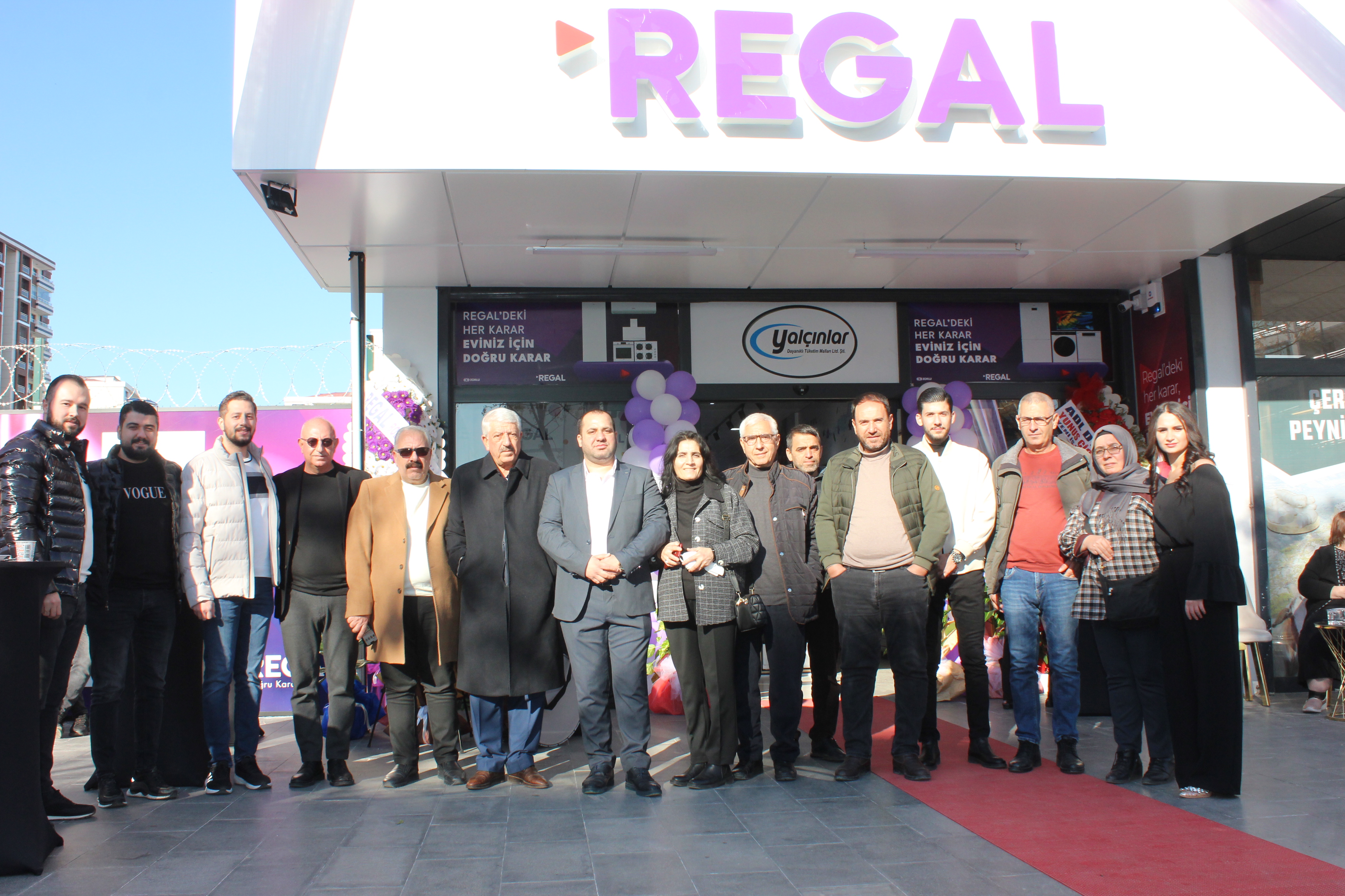Dayanıklılık ve Performansın Yükselen Yıldızı: REGAL YENİ MAĞAZASINI ŞIK BİR DAVETLE AÇTI!
